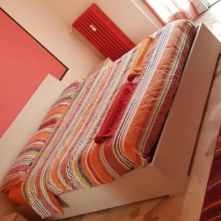 Гостевой дом Helloguesthouse Olgiate Comasco